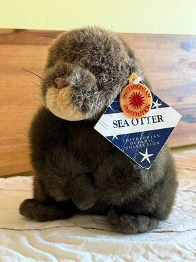 Smithsonian Institution Oceanic Collection Plush Sea Otter